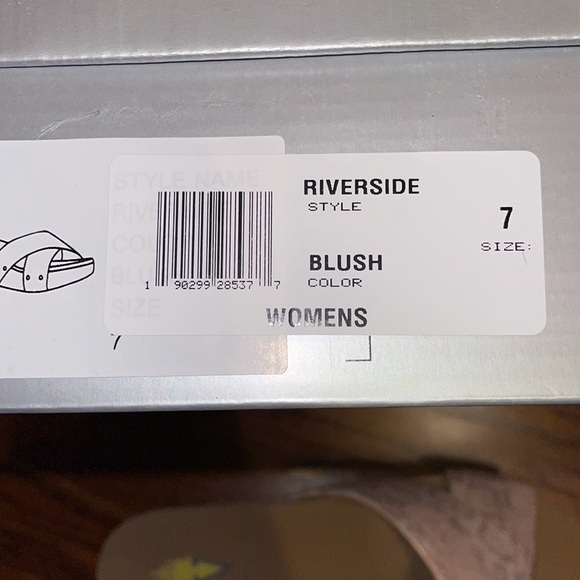 Volatile Wedges - Picture 4 of 4